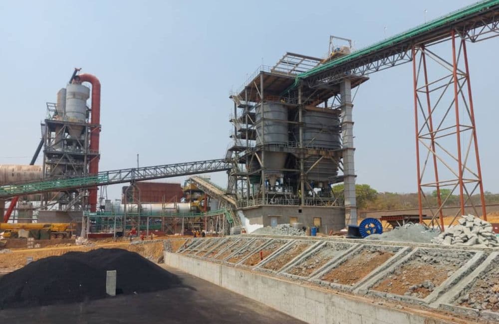 China Tests Zimbabwe’s Lithium Ambitions With $400 Million Huayou Cobalt Plant
